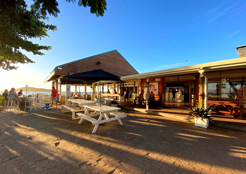 Great Keppel Island Hideaway bar restaurant