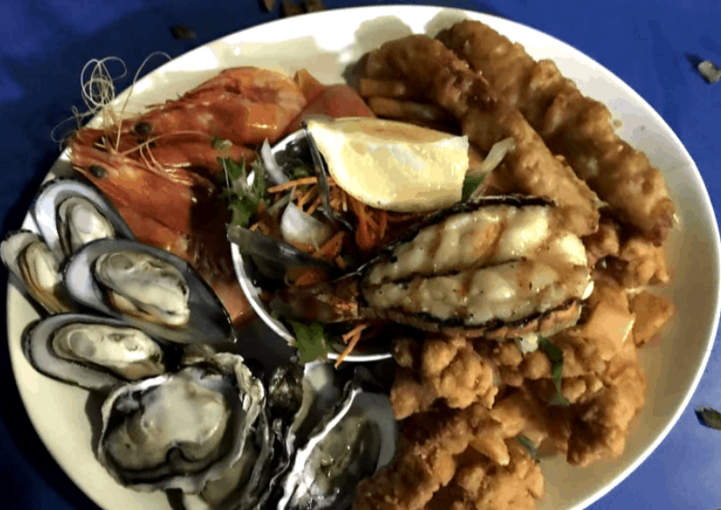 seafood platter at Paradise Resort Gold Coast reviews